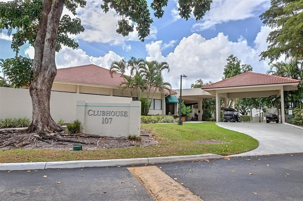 105 Lake Emerald Drive 711, Oakland Park, FL 33309 — photo 35 of 40