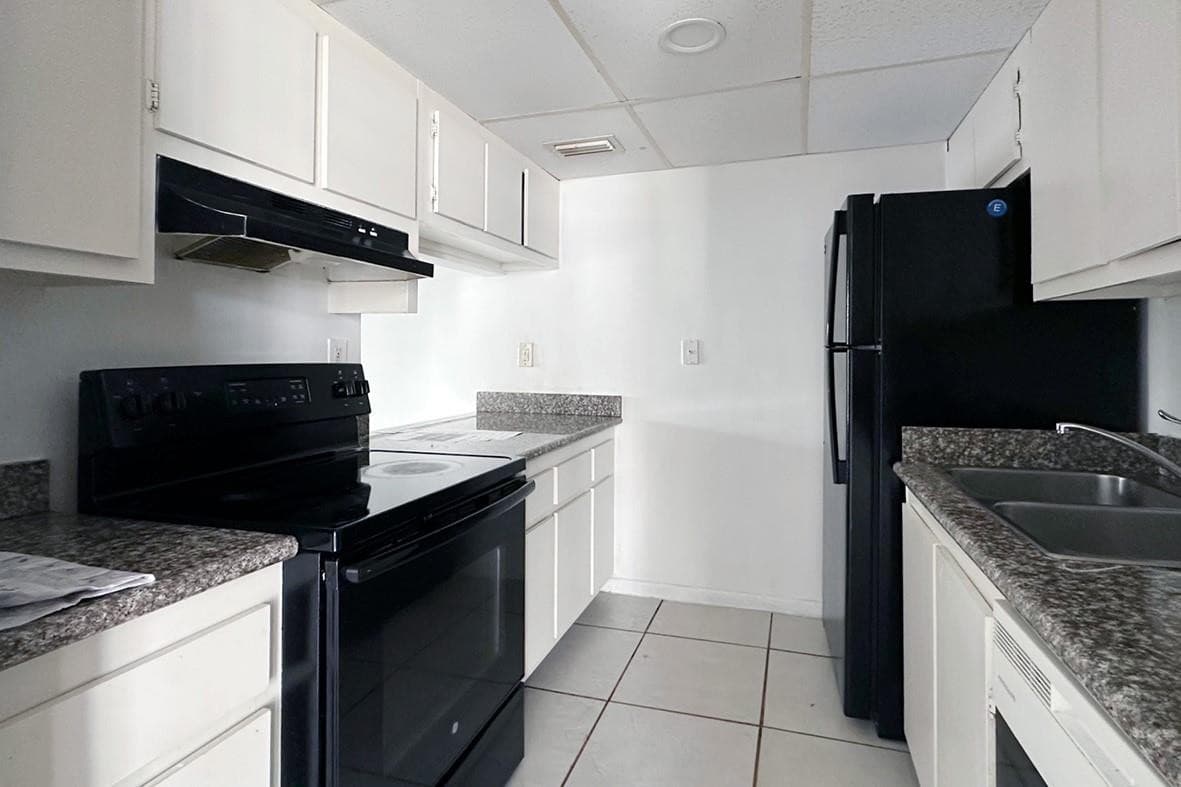 1900 N Congress Avenue 407, West Palm Beach, FL 33401 — photo 7 of 22