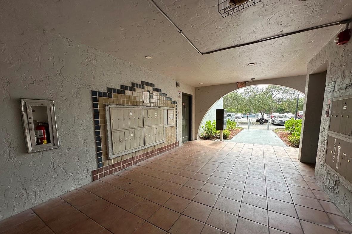 1900 N Congress Avenue 407, West Palm Beach, FL 33401 — photo 21 of 22