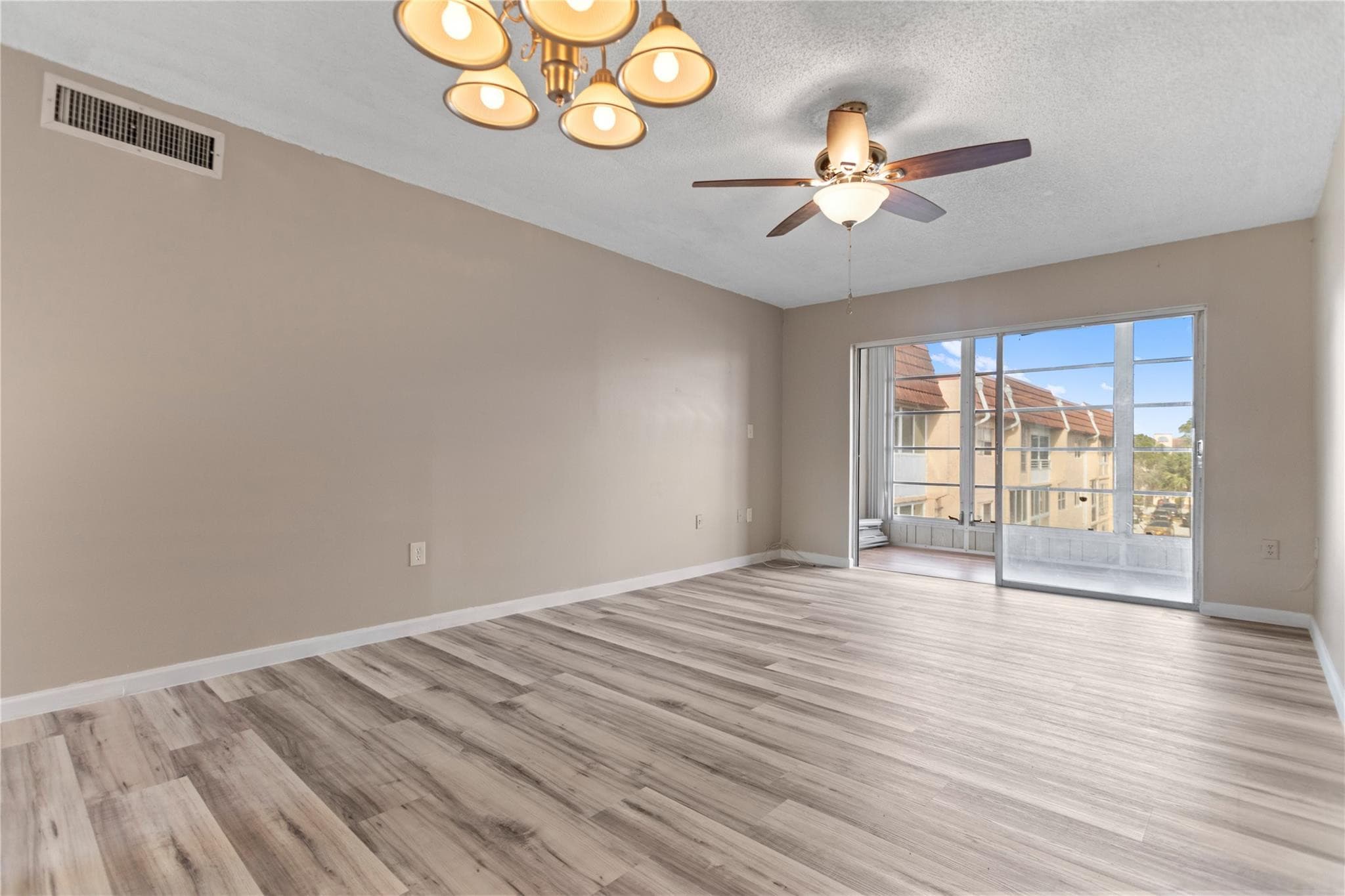 2720 N Pine Island Road 307, Sunrise, FL 33322 — photo 18 of 40