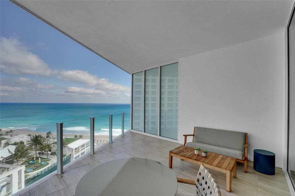 525 N Fort Lauderdale Beach Boulevard 1204, Fort Lauderdale, FL 33304 — photo 1 of 44