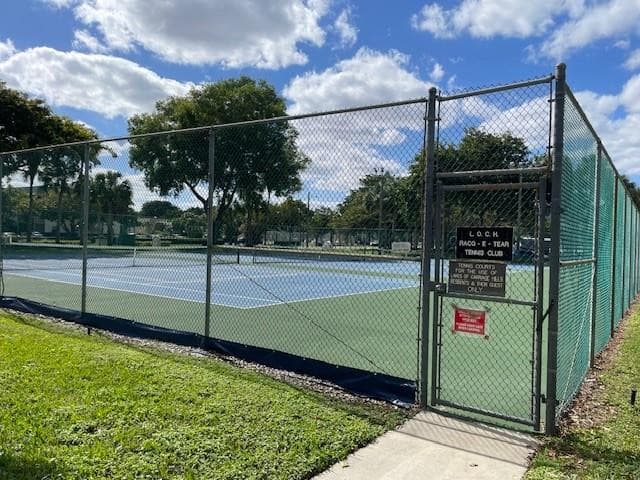 6080 N Sabal Palm Boulevard 103, Tamarac, FL 33319 — photo 15 of 17