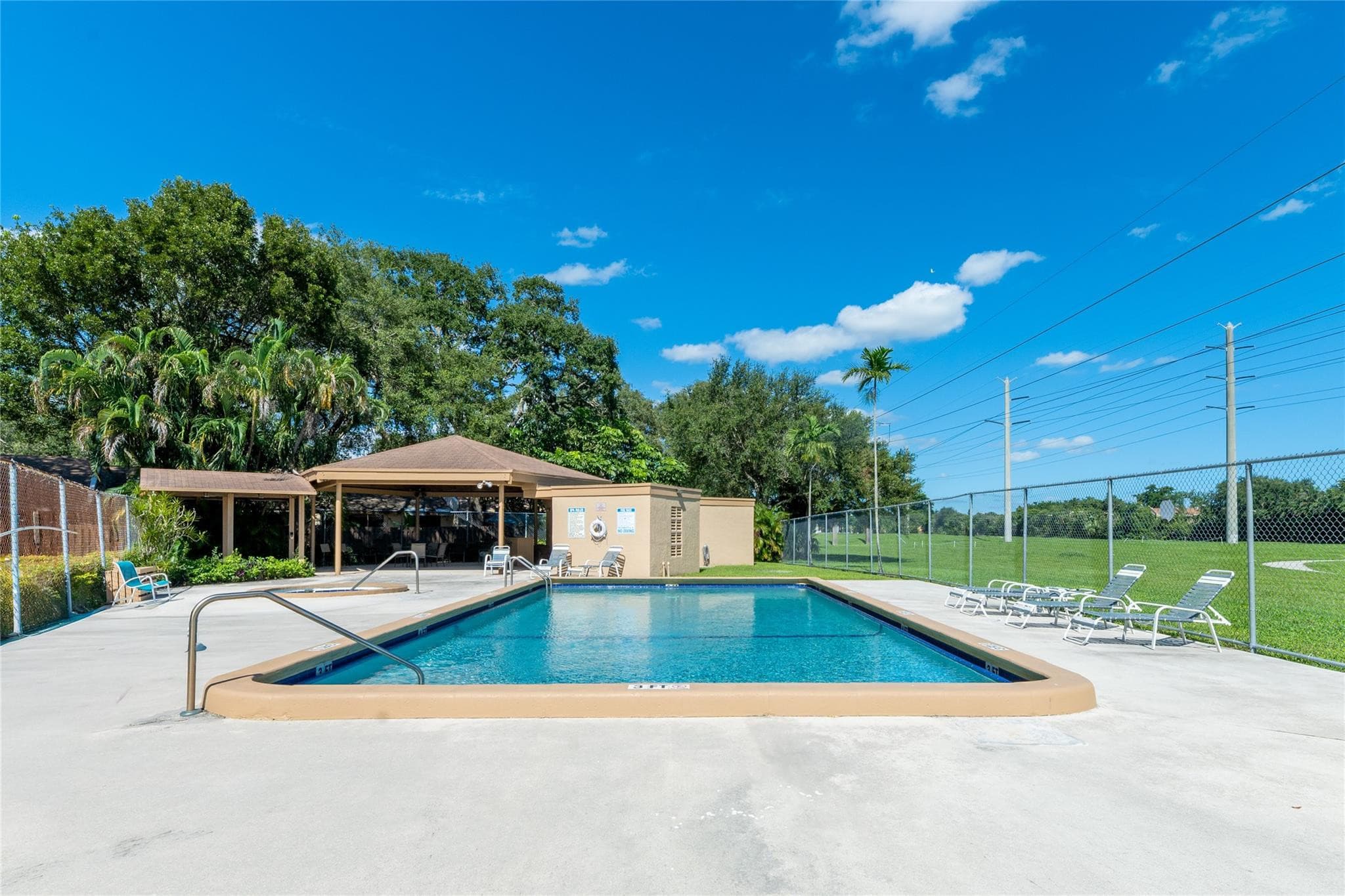 1424 NW 97th Terrace 280, Hollywood, FL 33024 — photo 16 of 24