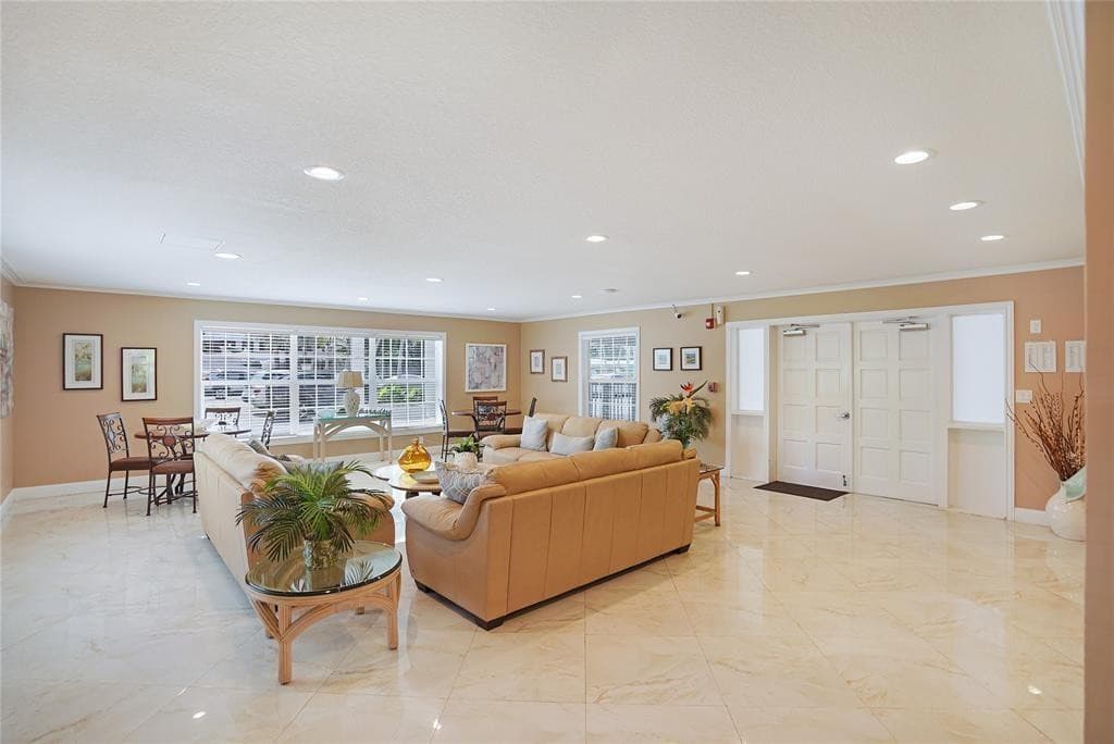1461 S Ocean Boulevard 211, Lauderdale-By-The-Sea, FL 33062 — photo 13 of 65