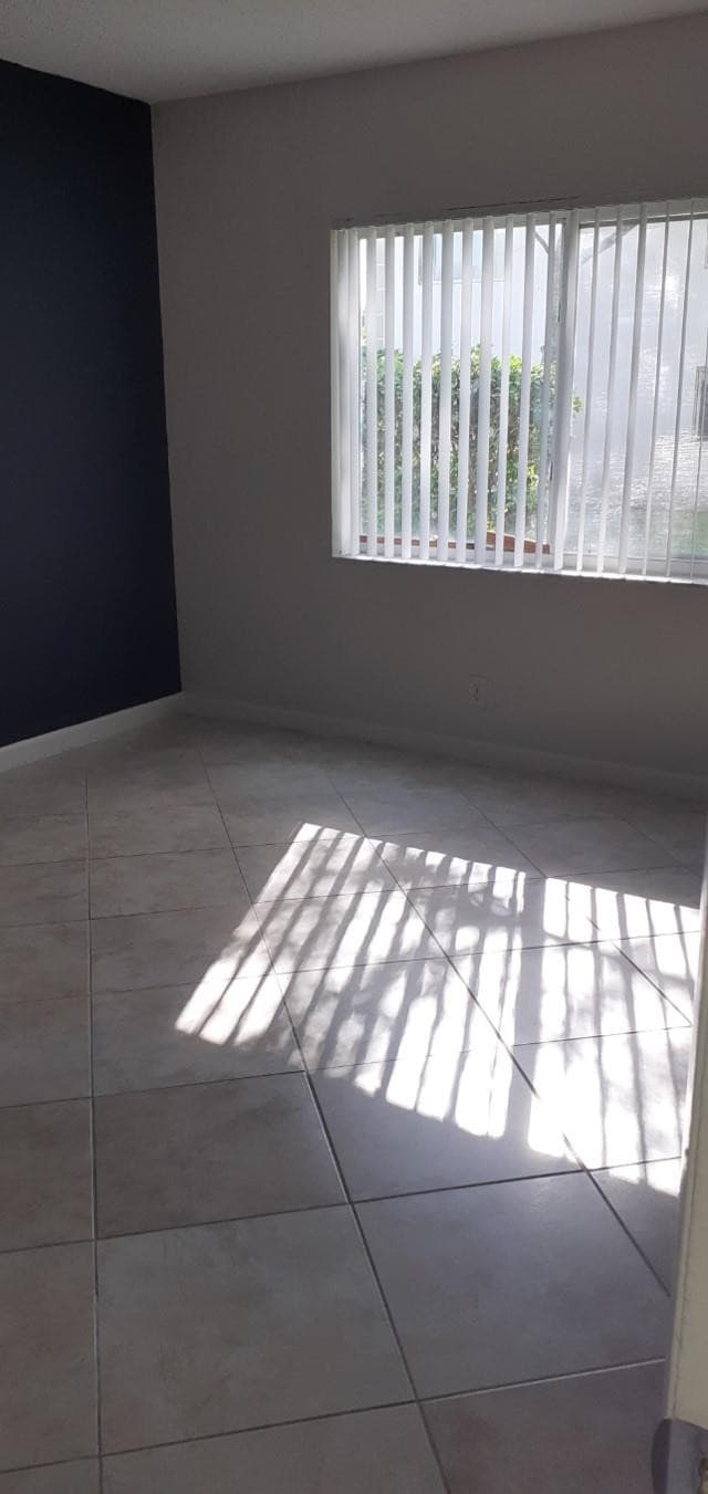 101 SE 6th Avenue 3, Pompano Beach, FL 33060 — photo 12 of 23