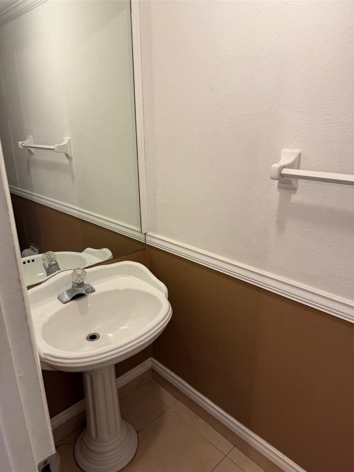 3740 Inverrary Drive 3D, Lauderhill, FL 33319 — photo 16 of 16