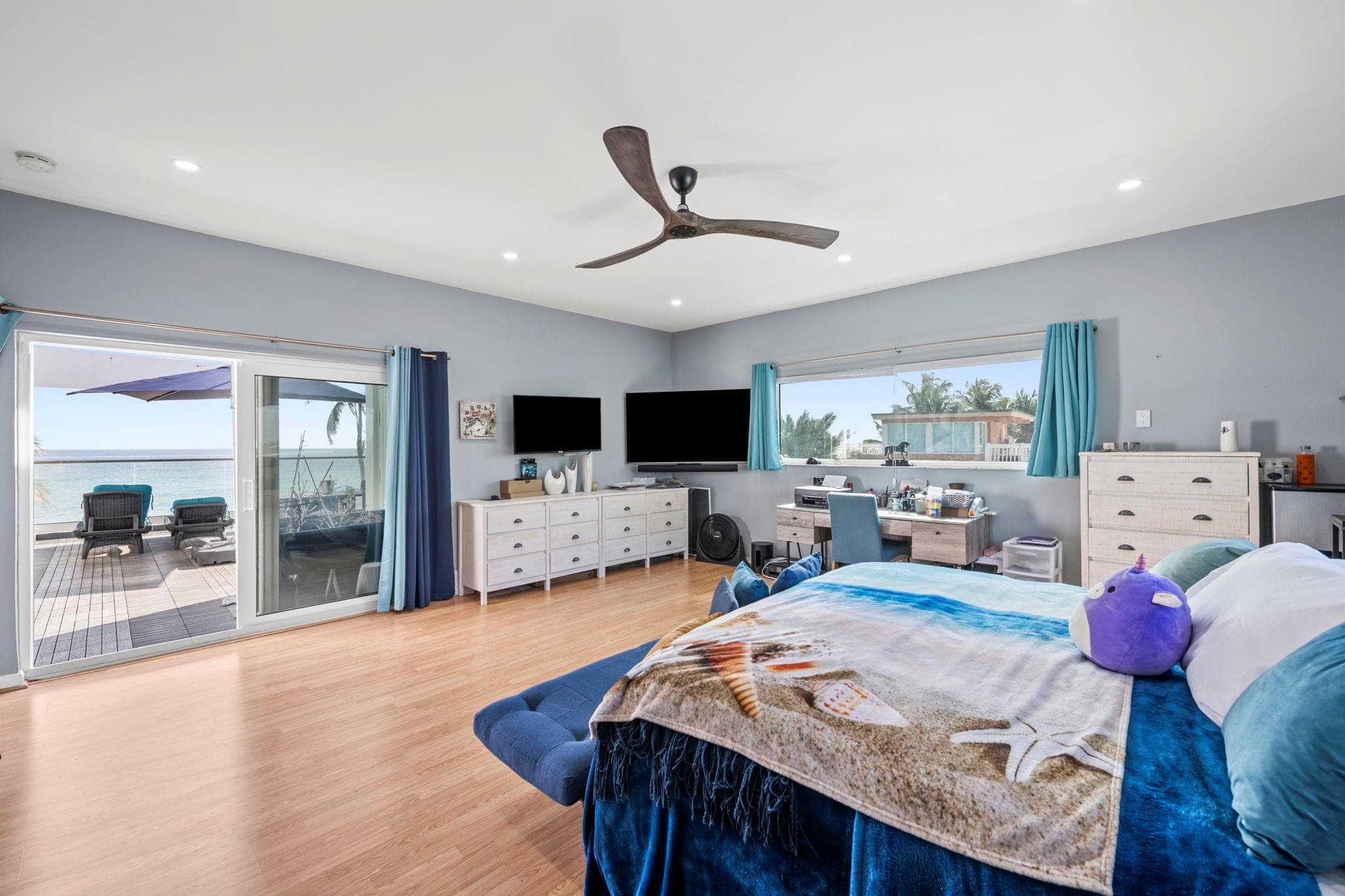 2201 N Surf Road, Hollywood, FL 33019 — photo 28 of 59