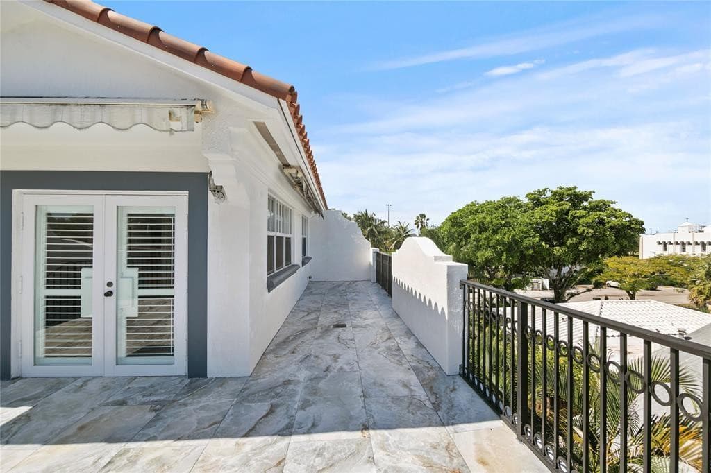 732 NE 15th Avenue, Fort Lauderdale, FL 33304 — photo 41 of 48