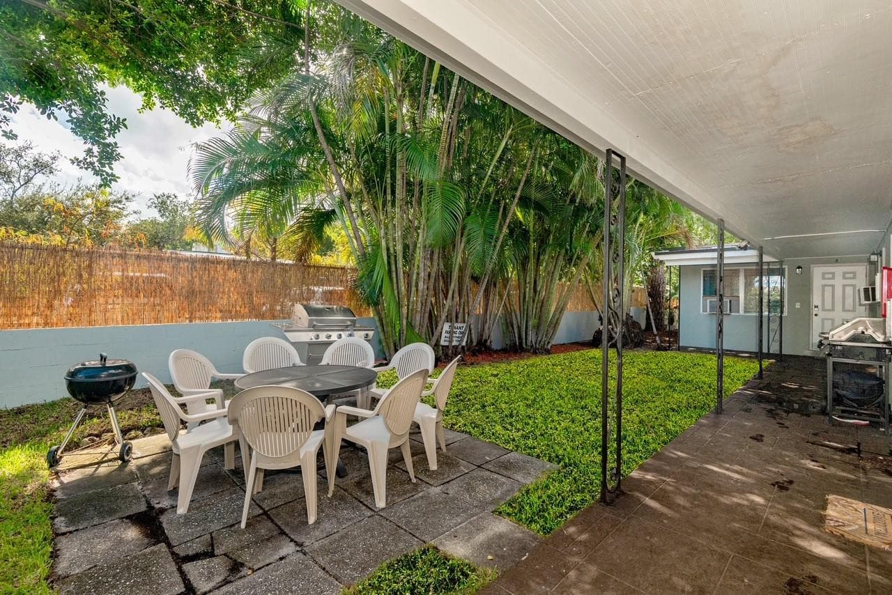 1017 NE 14th Avenue, Fort Lauderdale, FL 33304 — photo 5 of 52