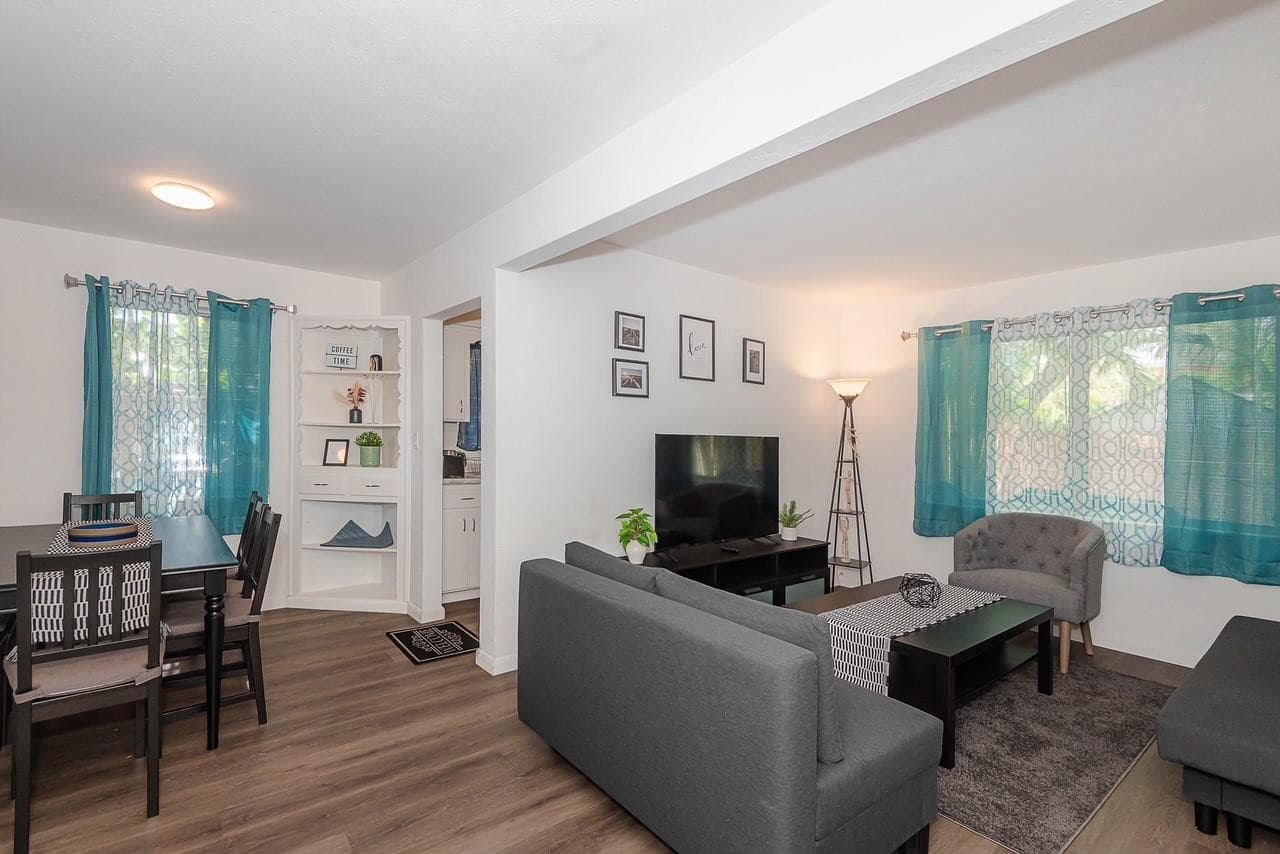 1017 NE 14th Avenue, Fort Lauderdale, FL 33304 — photo 36 of 52