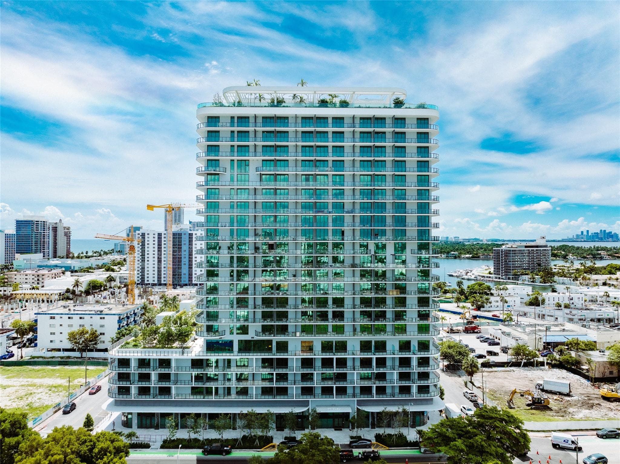 580 72nd Street 1413, Miami Beach, FL 33141 — photo 1 of 44