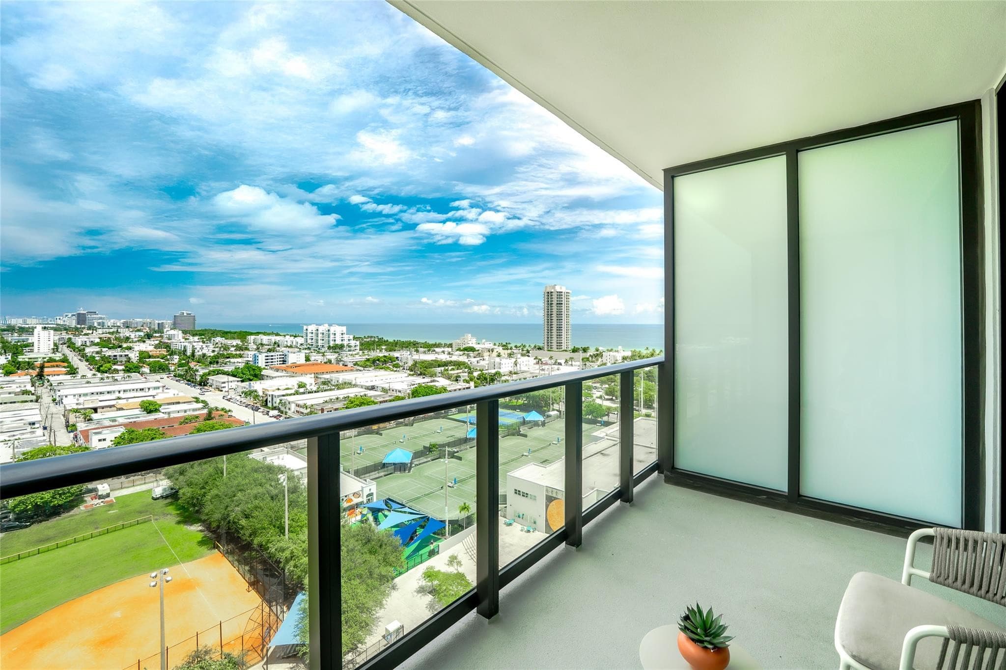 580 72nd Street 1413, Miami Beach, FL 33141 — photo 31 of 44