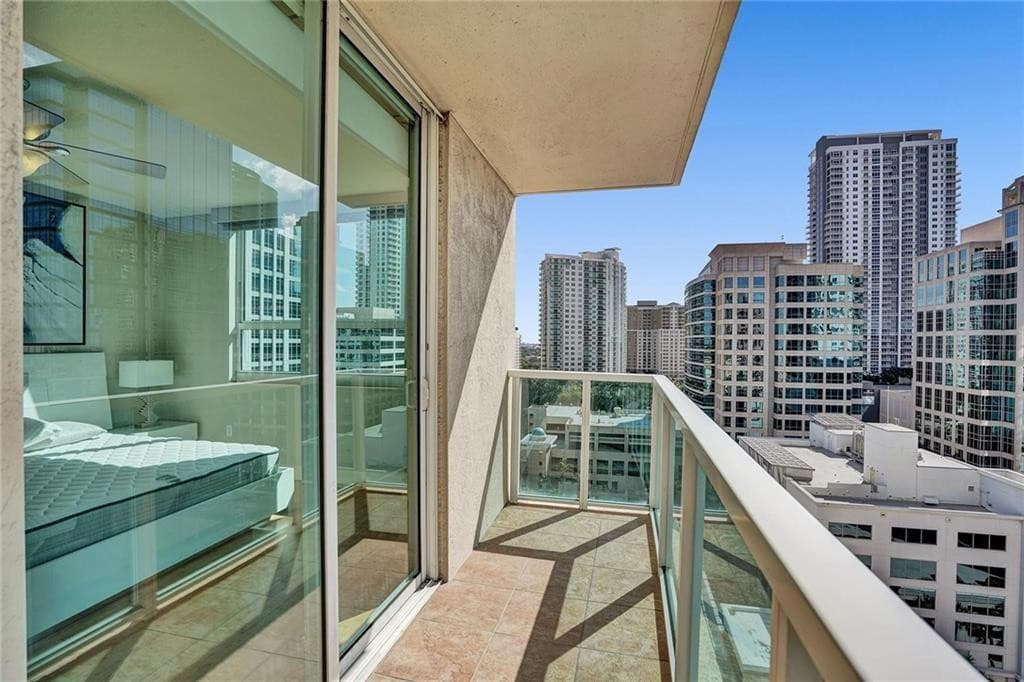 350 SE 2nd Street 1720, Fort Lauderdale, FL 33301 — photo 15 of 26