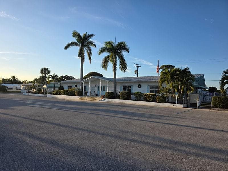 4300 SE Saint Lucie Boulevard 70, Stuart, FL 34997 — photo 48 of 50