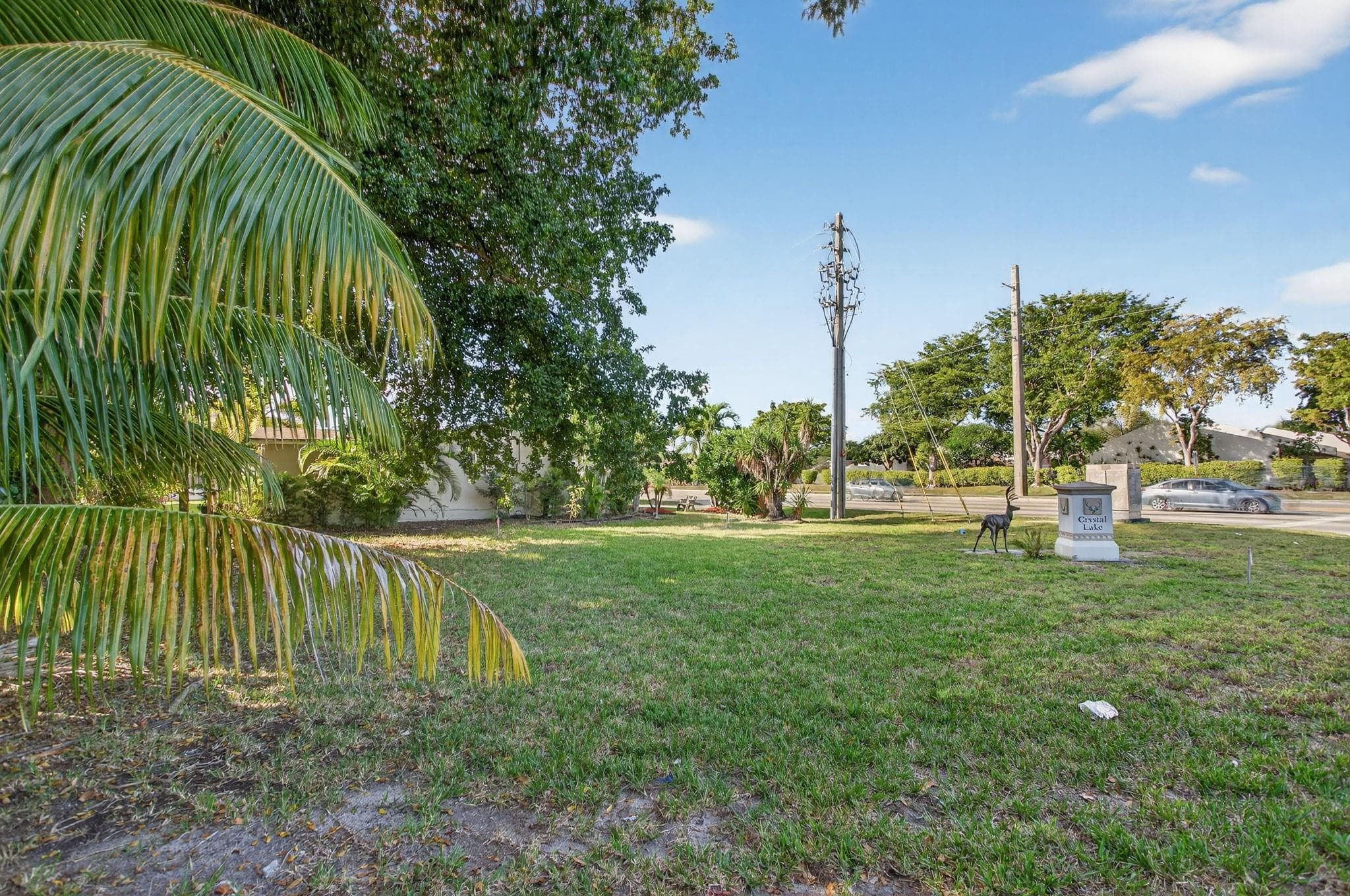 910 NW 49th Court, Deerfield Beach, FL 33064 — photo 8 of 46