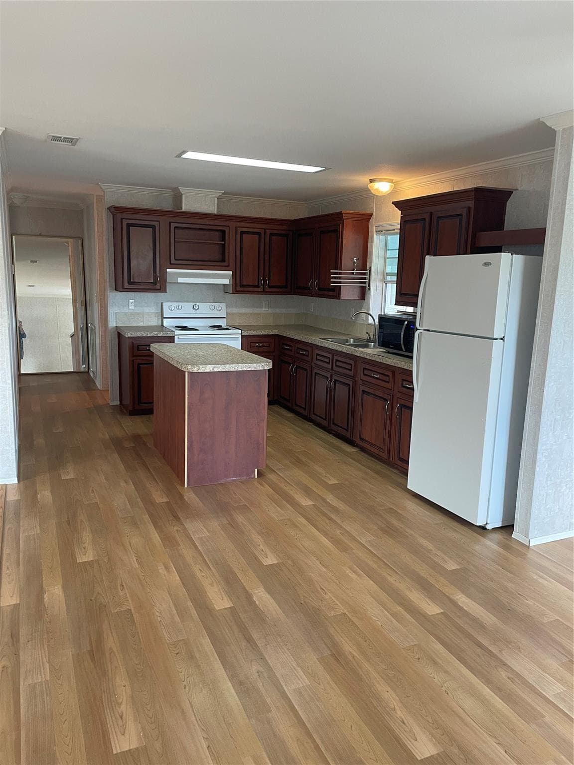 2321 SW 85th Avenue, Davie, FL 33324 — photo 3 of 13