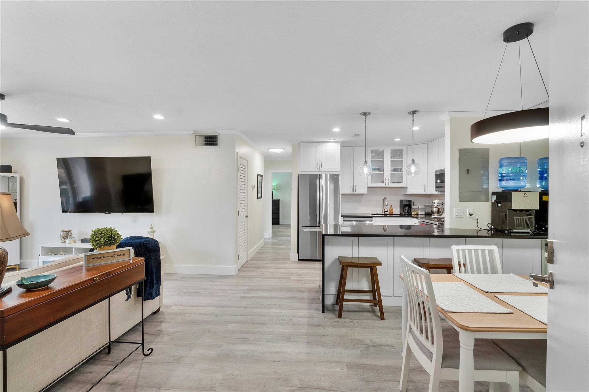 6205 Bay Club Drive 3, Fort Lauderdale, FL 33308 — photo 4 of 51