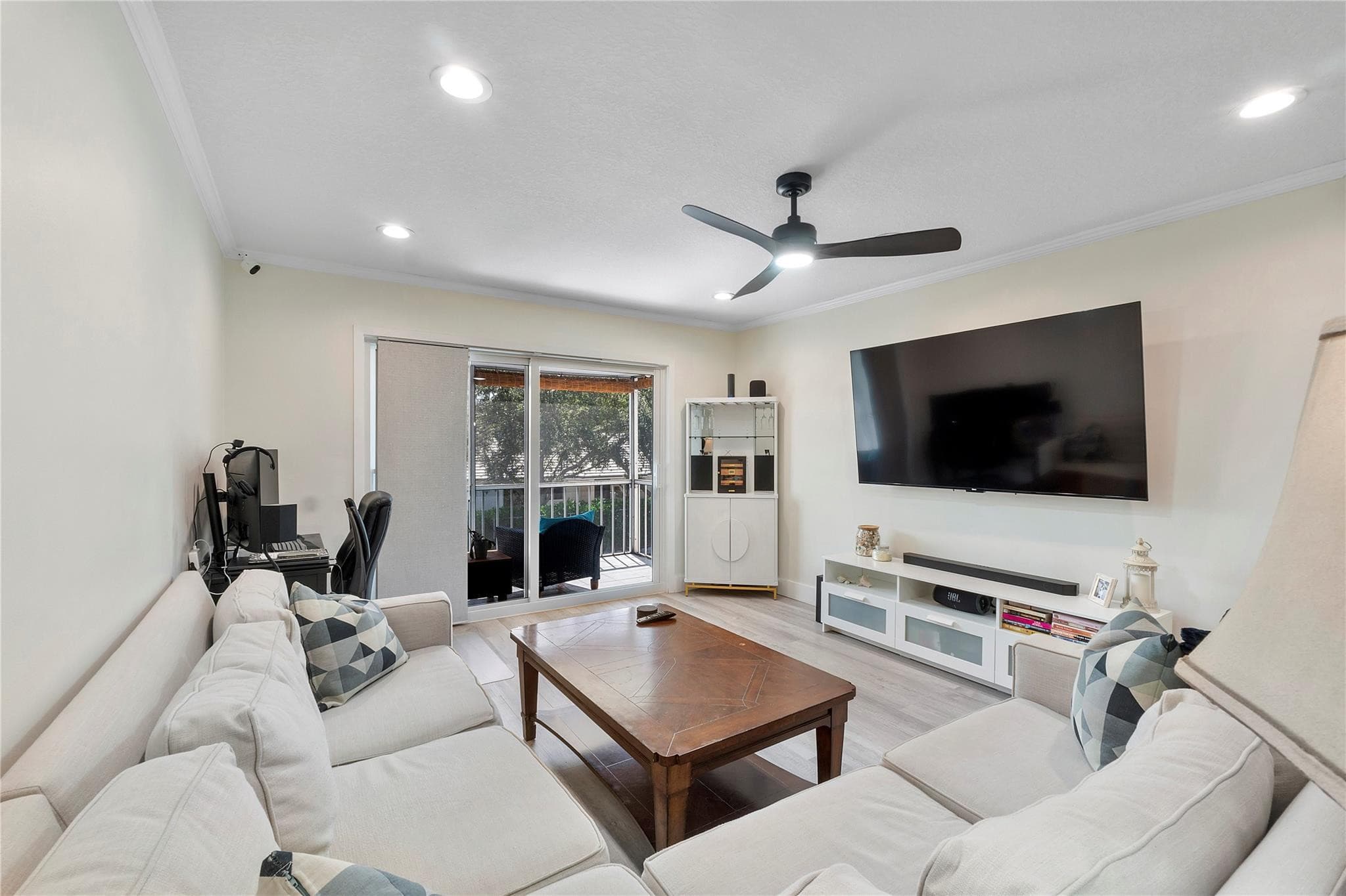 6205 Bay Club Drive 3, Fort Lauderdale, FL 33308 — photo 8 of 51