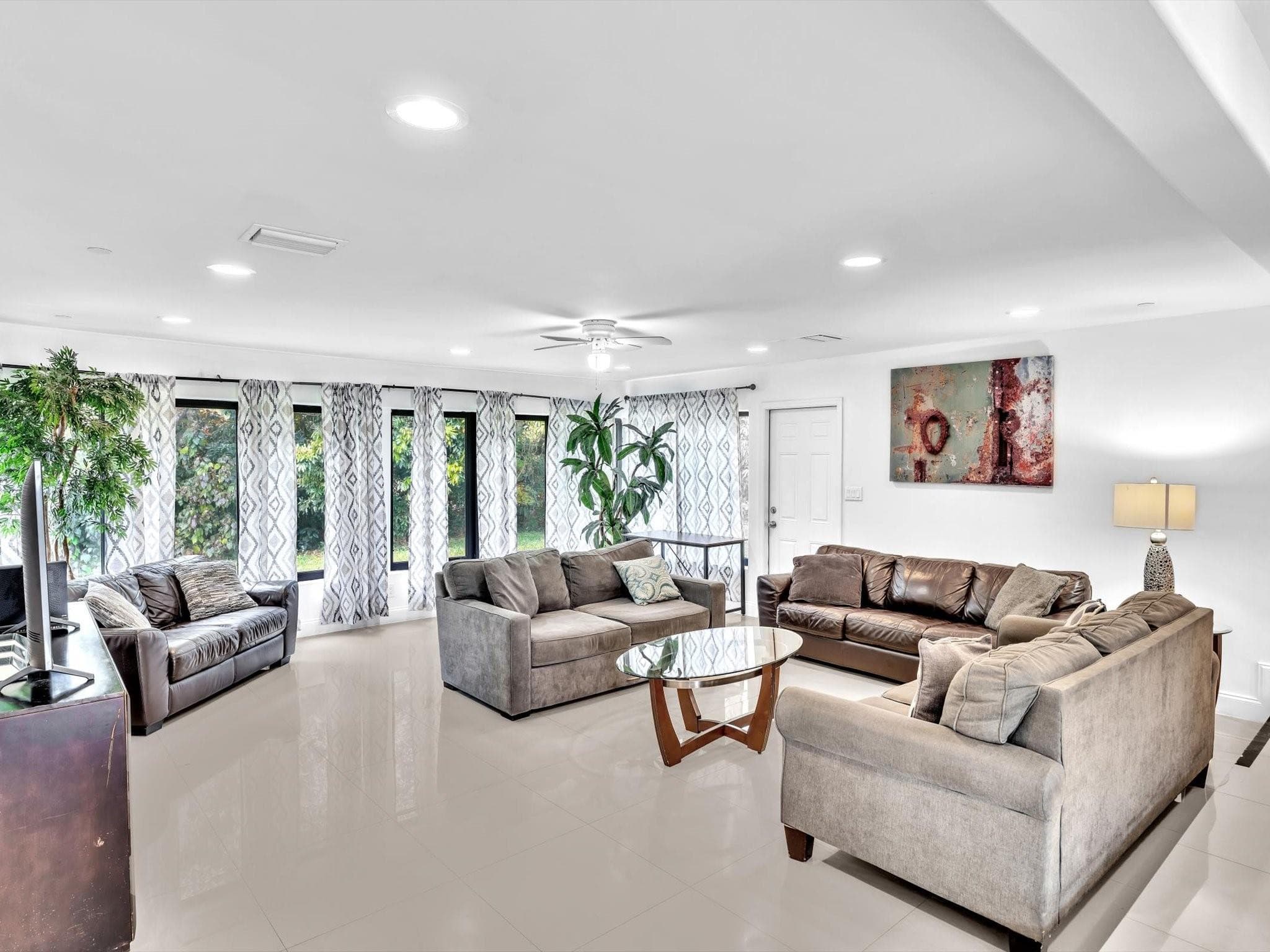 5901 W Broward Boulevard, Plantation, FL 33317 — photo 16 of 53