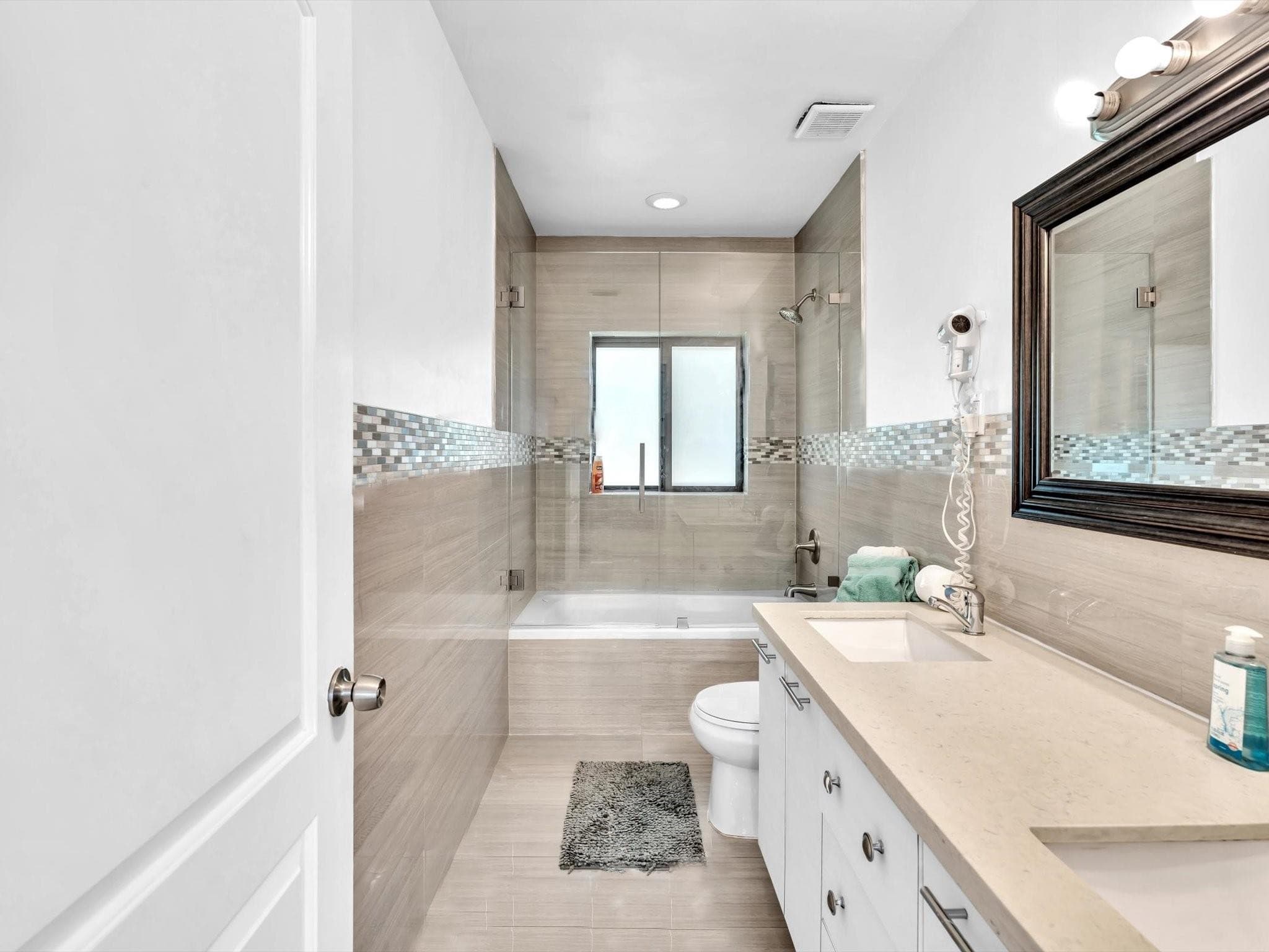5901 W Broward Boulevard, Plantation, FL 33317 — photo 28 of 53