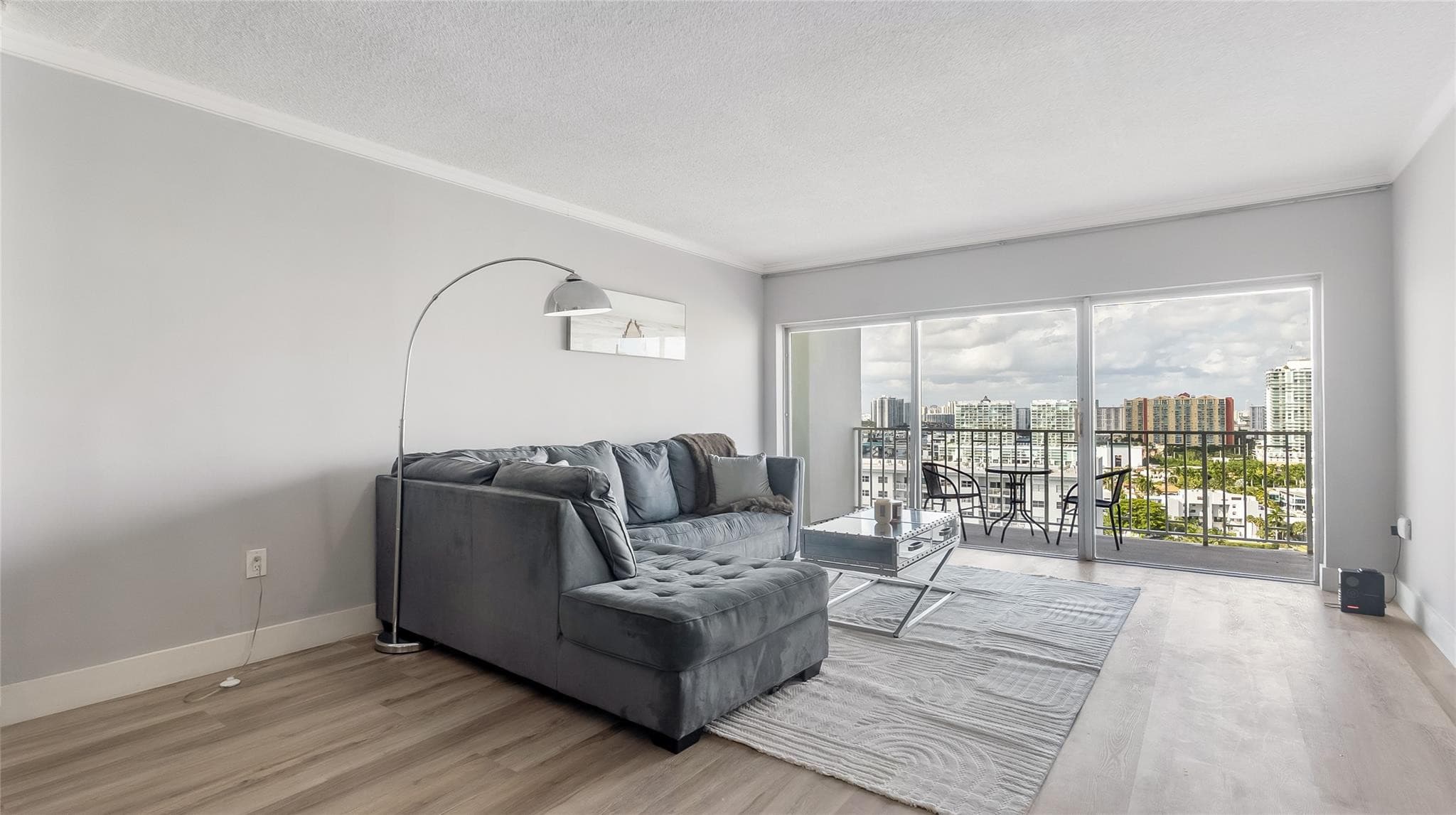 500 Bayview Drive 2023, Sunny Isles Beach, FL 33160 — photo 7 of 46