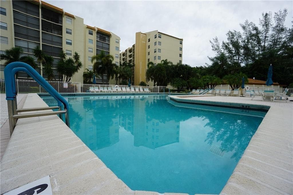 3930 Inverrary Boulevard 407-D, Lauderhill, FL 33319 — photo 71 of 89
