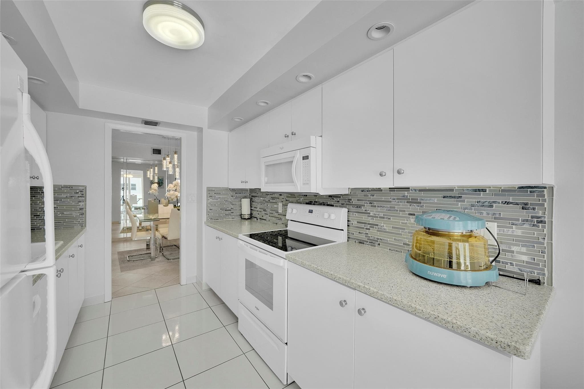 3410 Galt Ocean Drive 204n, Fort Lauderdale, FL 33308 — photo 11 of 50
