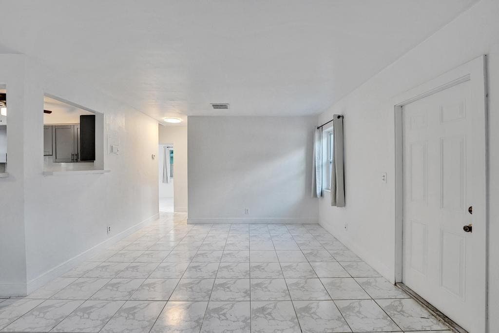1836 SW 9th Avenue, Fort Lauderdale, FL 33315 — photo 5 of 56