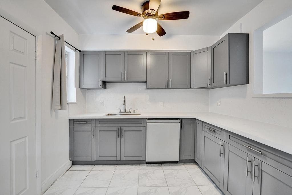 1836 SW 9th Avenue, Fort Lauderdale, FL 33315 — photo 17 of 56