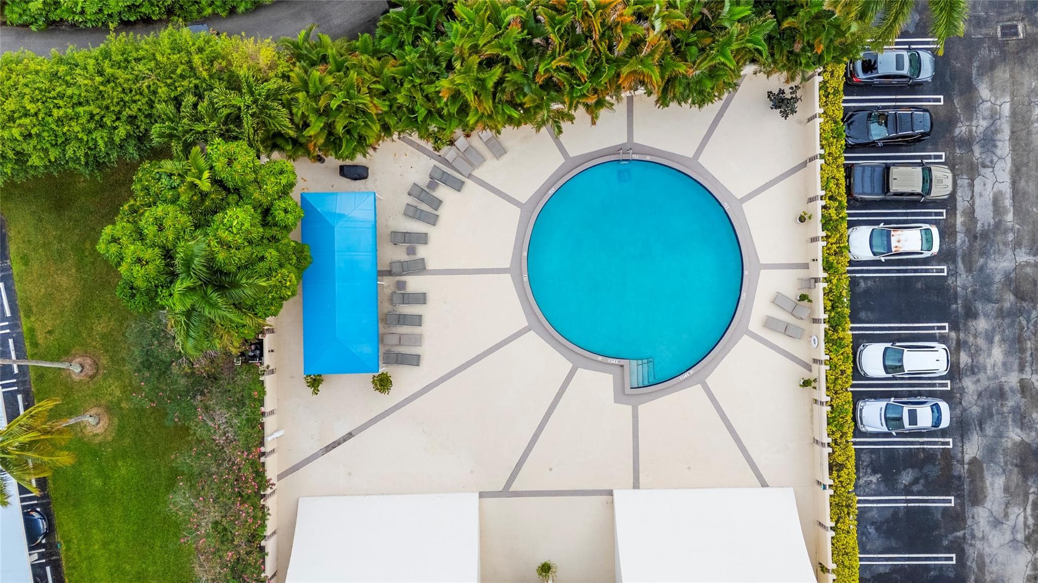 2400 Presidential Way 1502, West Palm Beach, FL 33401 — photo 9 of 34