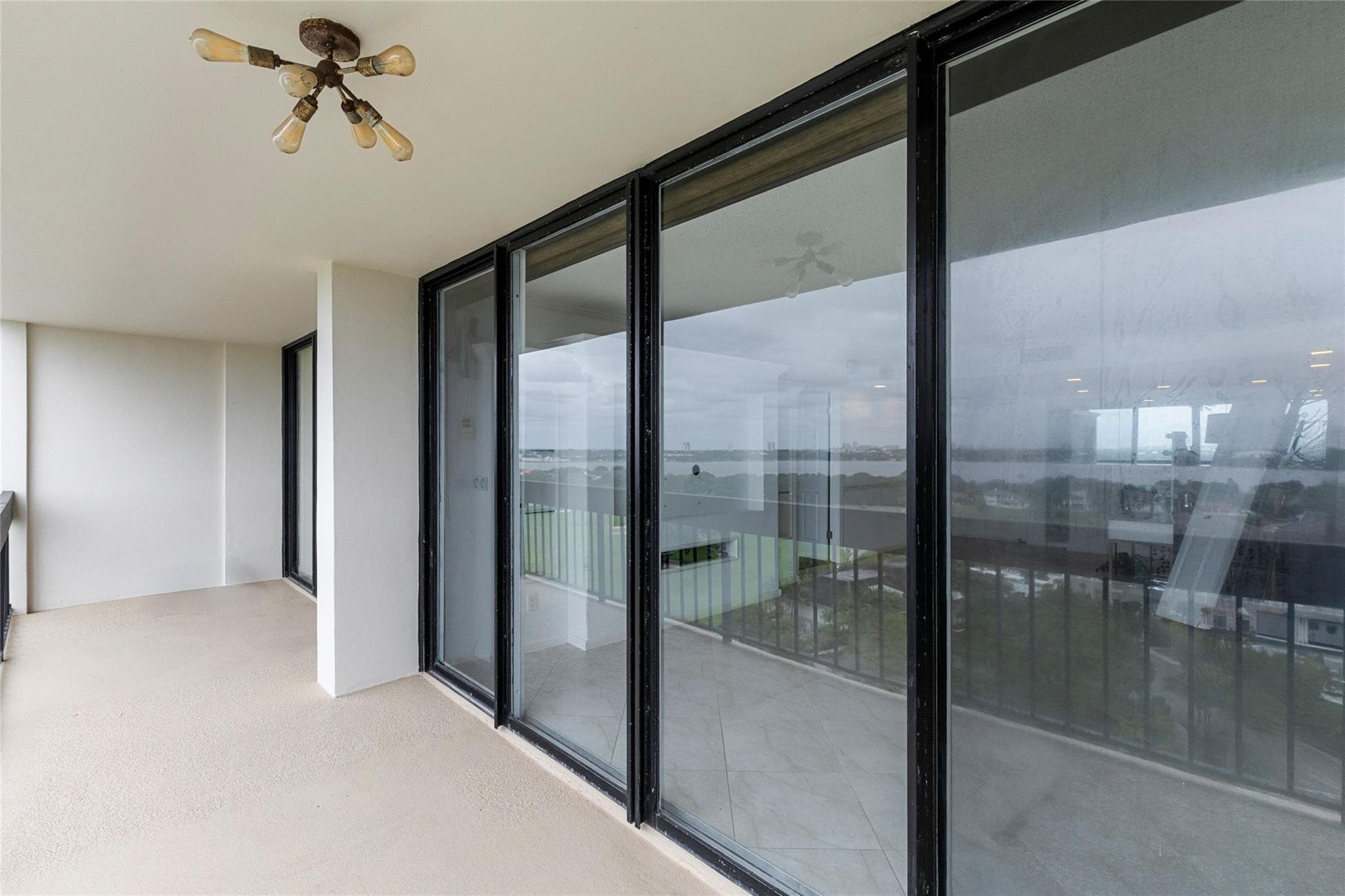 2400 Presidential Way 1502, West Palm Beach, FL 33401 — photo 19 of 34