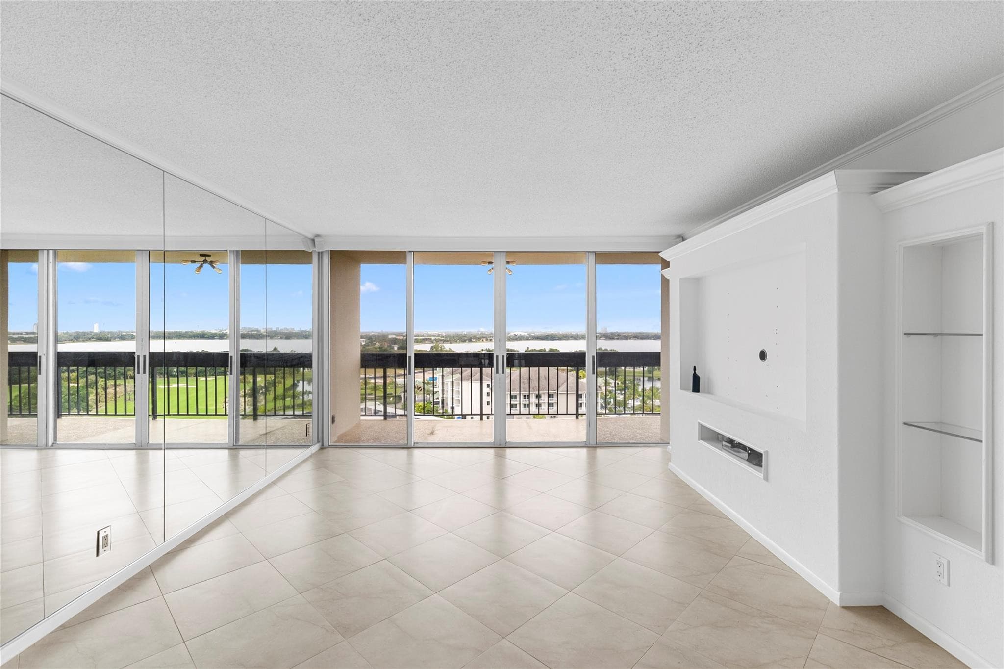 2400 Presidential Way 1502, West Palm Beach, FL 33401 — photo 32 of 34