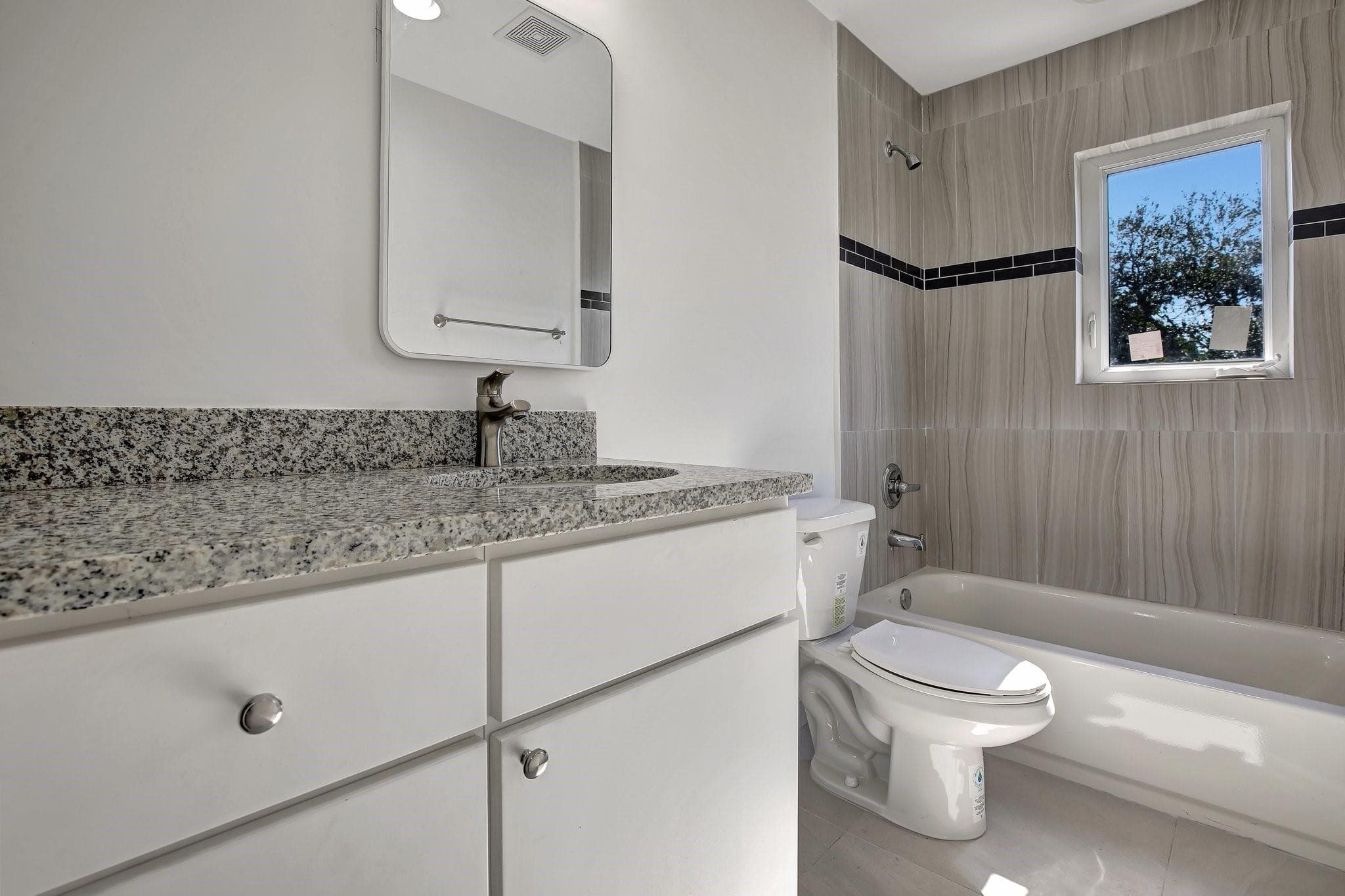 1104 S 20th Avenue, Hollywood, FL 33020 — photo 16 of 22
