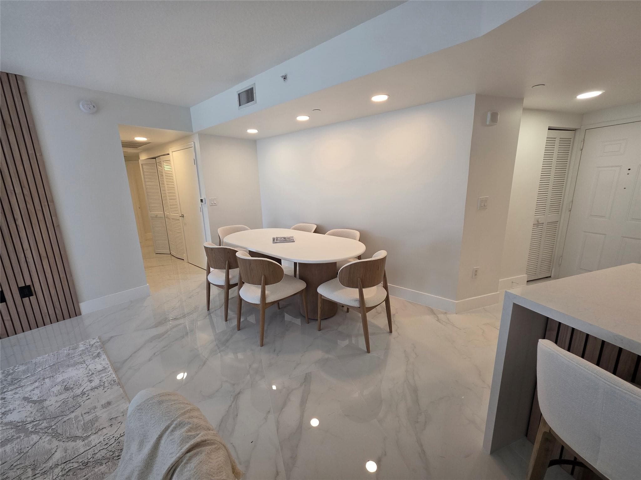 19501 W Country Club Drive 2306, Aventura, FL 33180 — photo 6 of 26