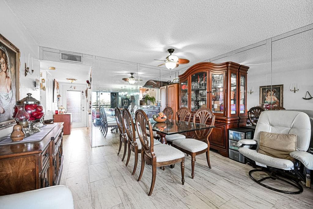 10442 Sunrise Lakes Boulevard 312, Sunrise, FL 33322 — photo 17 of 46