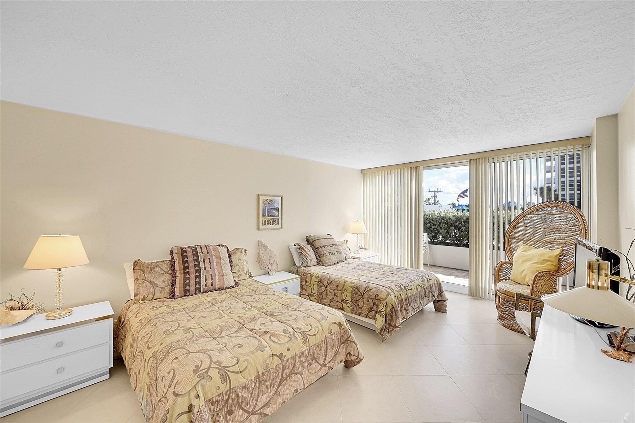 531 N Ocean Boulevard 410, Pompano Beach, FL 33062 — photo 18 of 28
