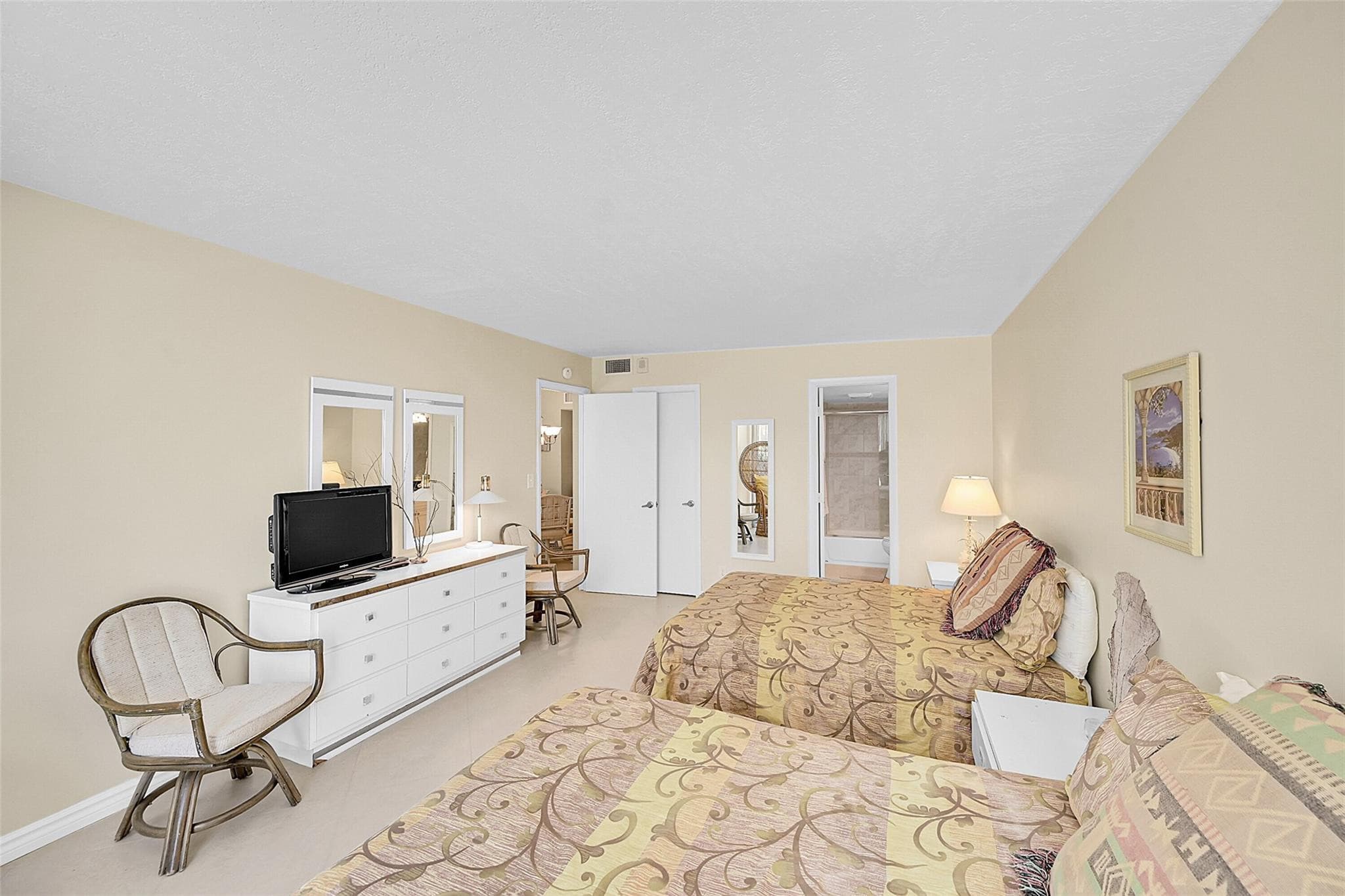 531 N Ocean Boulevard 410, Pompano Beach, FL 33062 — photo 19 of 28