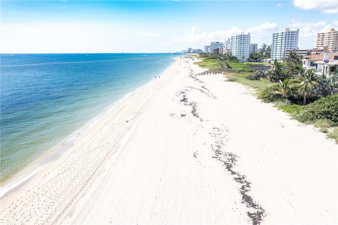 2100 Bay Drive, Pompano Beach, FL 33062 — photo 24 of 32