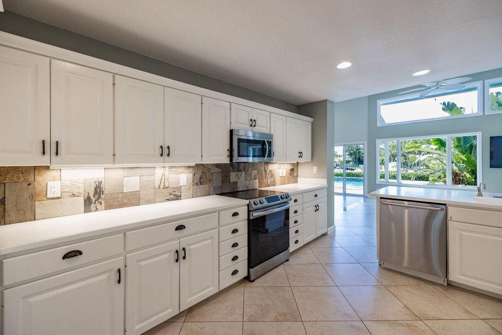 2432 NE 22nd Avenue, Lighthouse Point, FL 33064 — photo 40 of 71