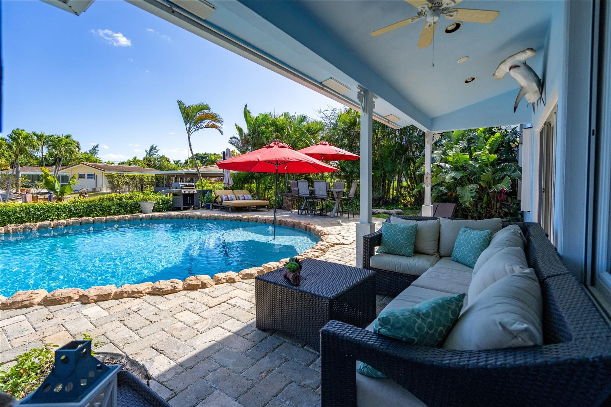 2432 NE 22nd Avenue, Lighthouse Point, FL 33064 — photo 12 of 71