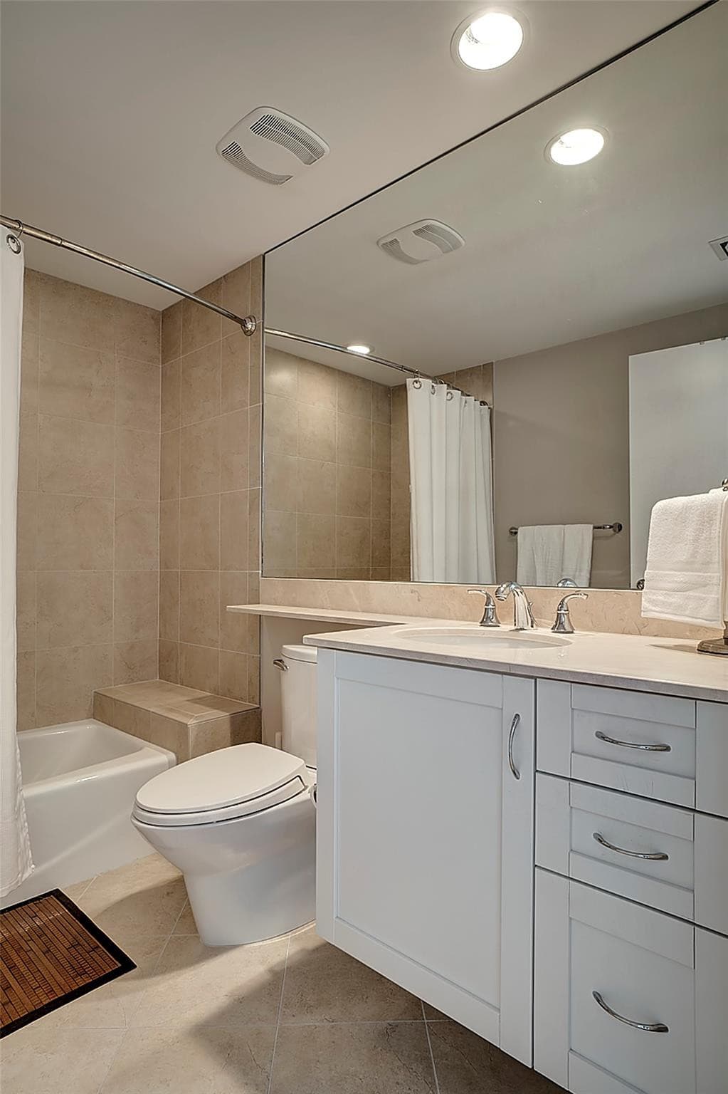 2831 N Ocean Boulevard 801N, Fort Lauderdale, FL 33308 — photo 14 of 29