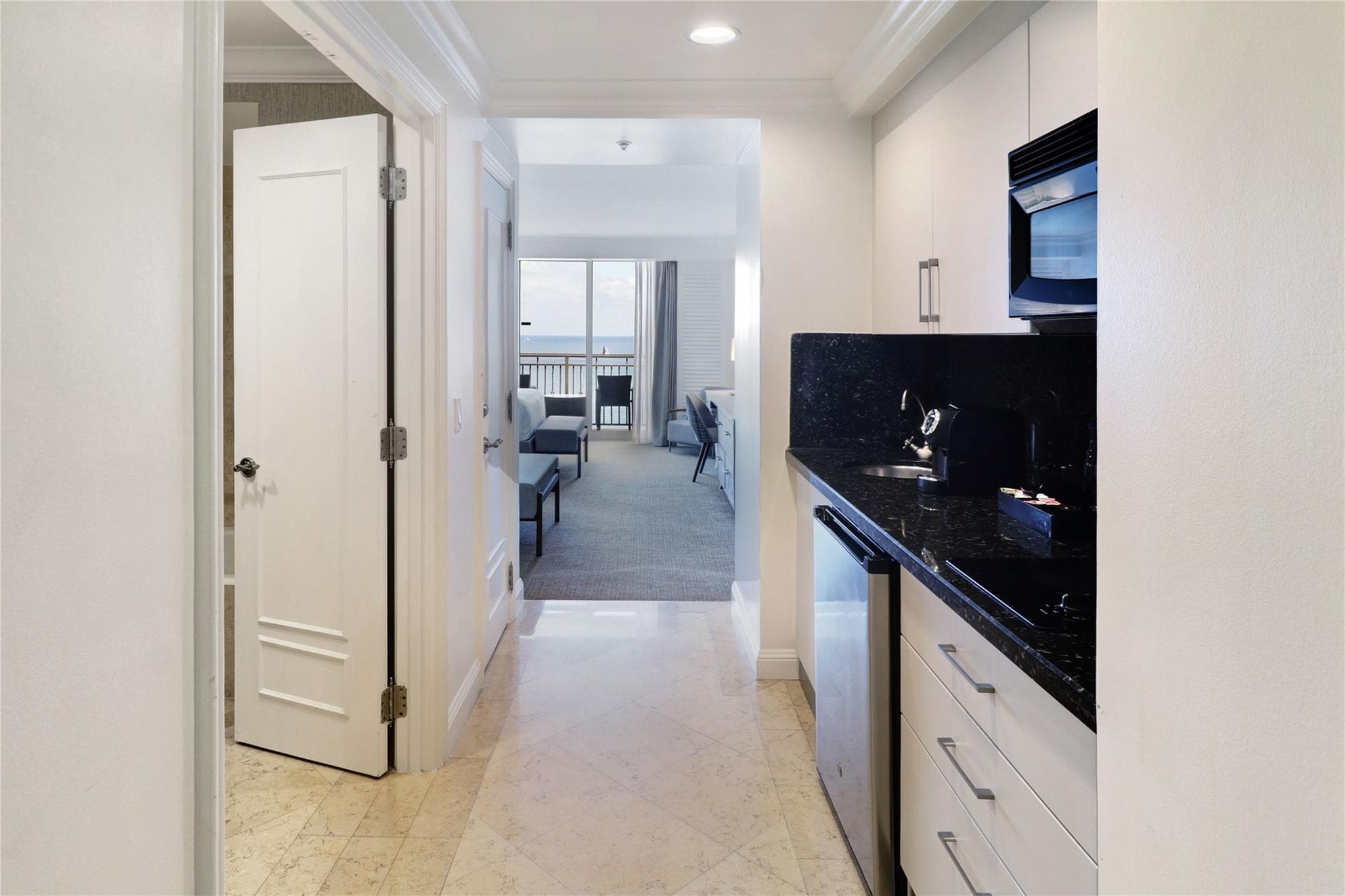 601 N Ft Lauderdale Bch Boulevard 906, Fort Lauderdale, FL 33304 — photo 3 of 20