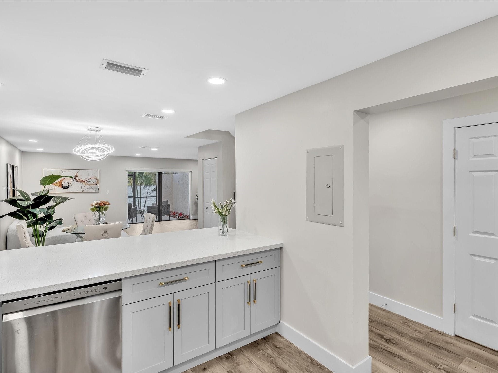 1381 NW 99th Avenue 172, Pembroke Pines, FL 33024 — photo 15 of 94