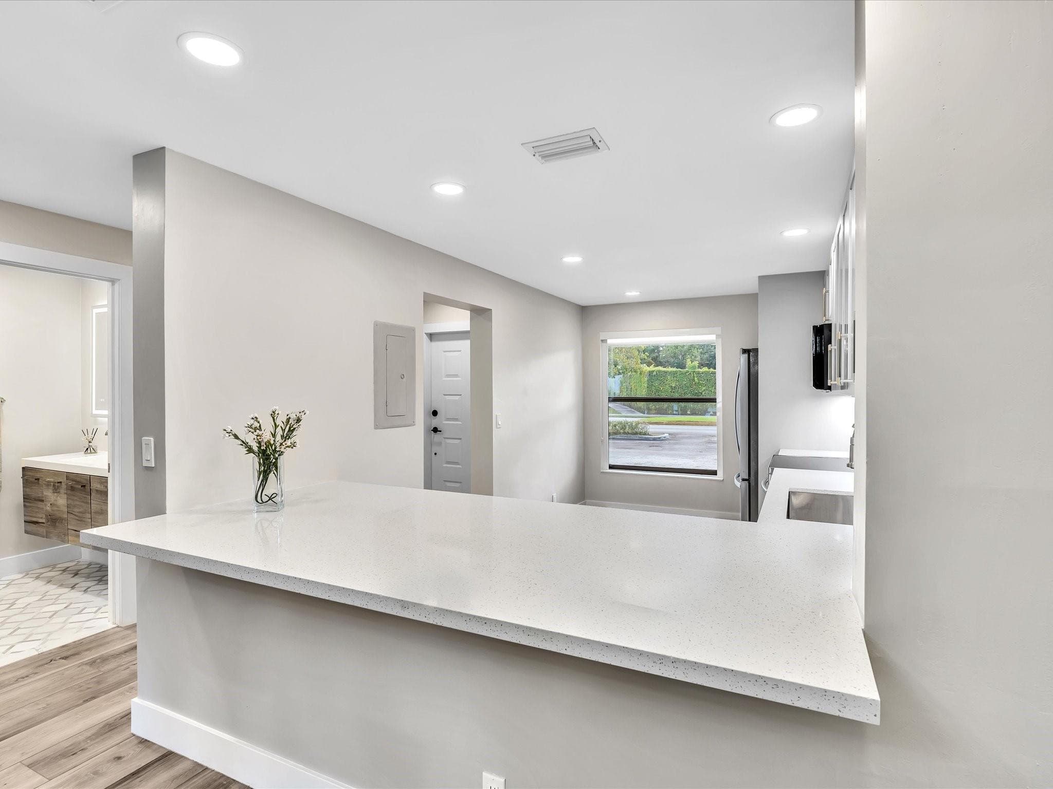 1381 NW 99th Avenue 172, Pembroke Pines, FL 33024 — photo 20 of 94
