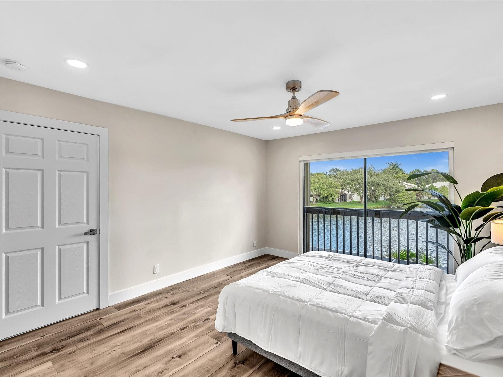 1381 NW 99th Avenue 172, Pembroke Pines, FL 33024 — photo 51 of 94