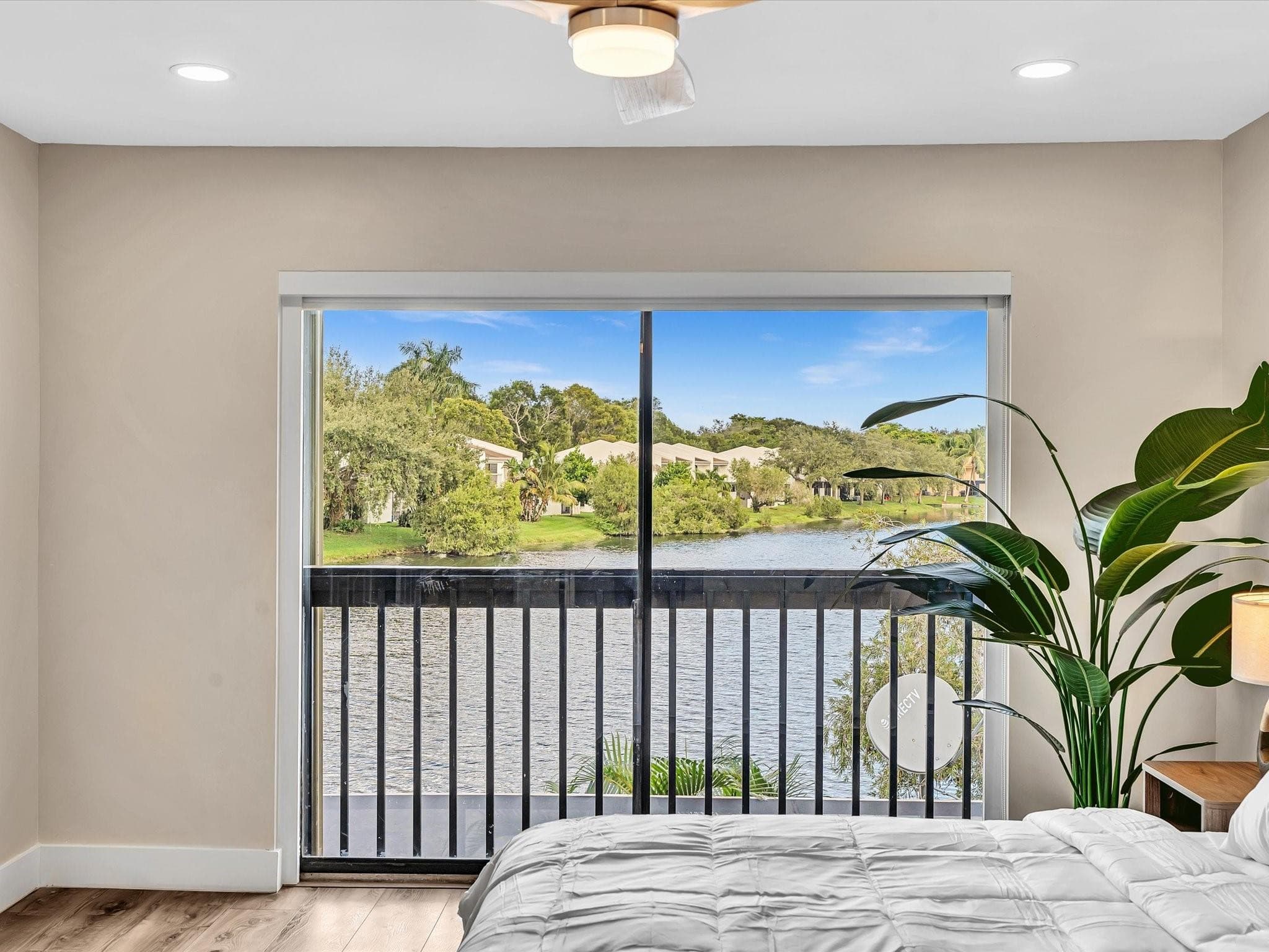 1381 NW 99th Avenue 172, Pembroke Pines, FL 33024 — photo 53 of 94