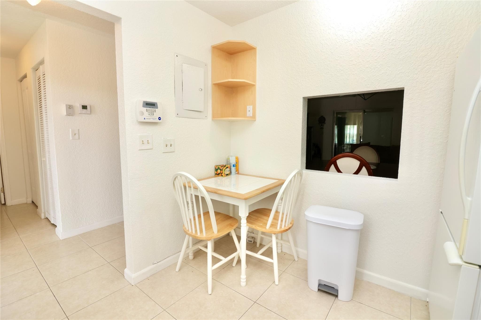 419 SW Natura Avenue B, Deerfield Beach, FL 33441 — photo 4 of 31