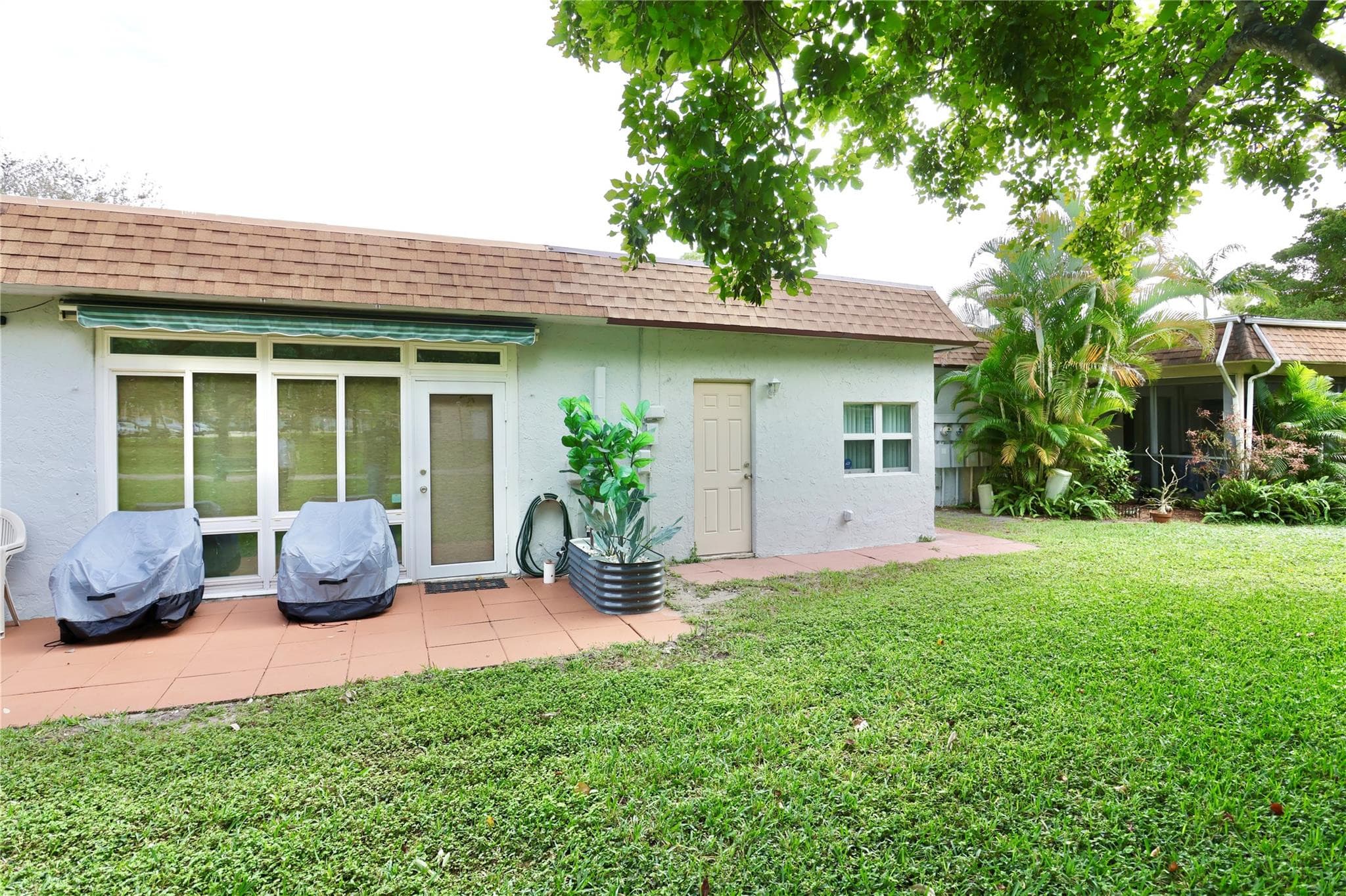 419 SW Natura Avenue B, Deerfield Beach, FL 33441 — photo 17 of 31