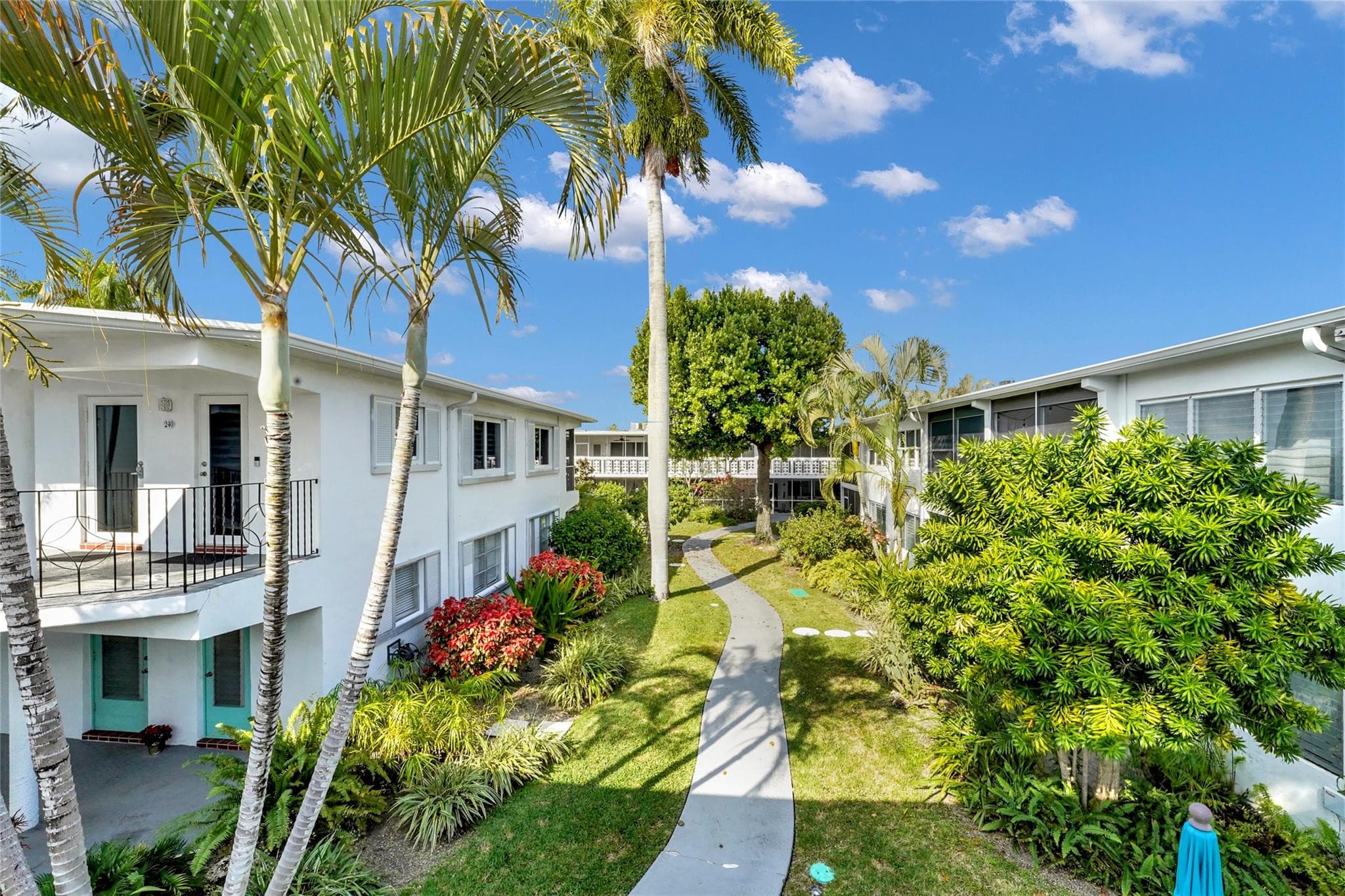 2161 NE 42nd Court 215, Lighthouse Point, FL 33064 — photo 42 of 50