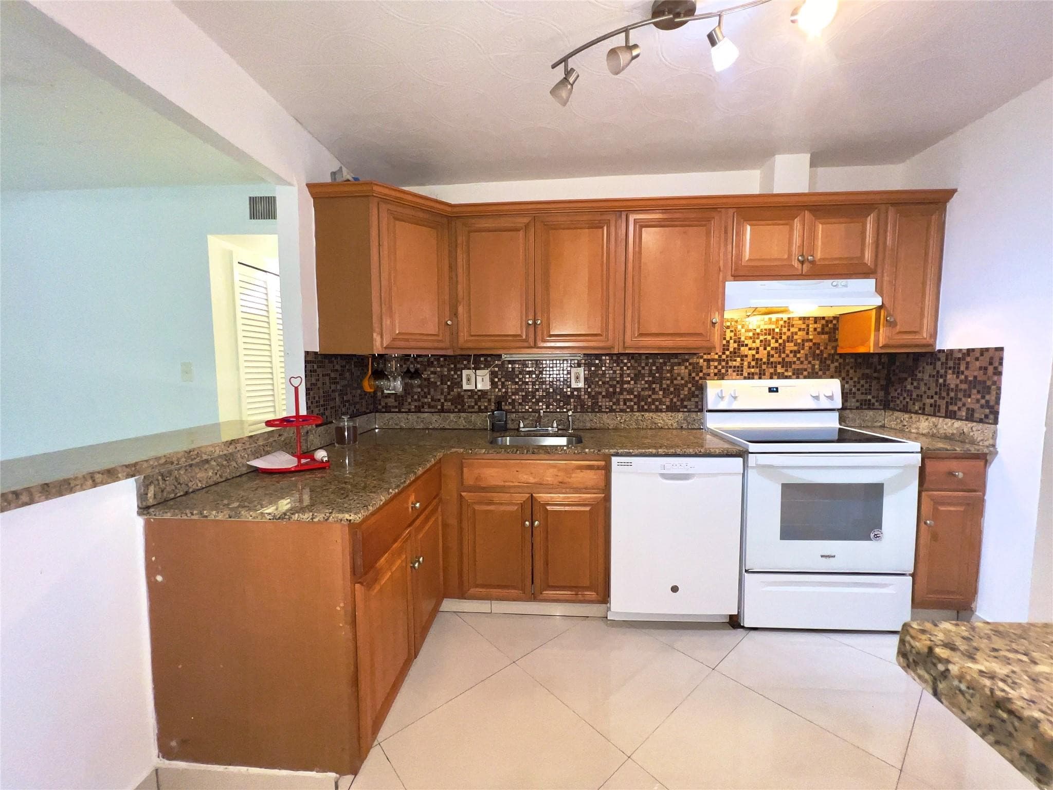 1021 NW 45th Street # 4, Deerfield Beach, FL 33064 — photo 26 of 26